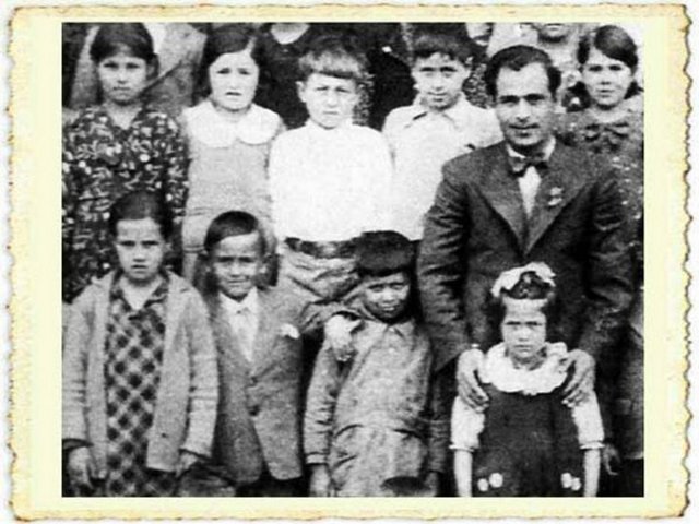 Özal'ın basına yansımış diğer fotoğrafları...