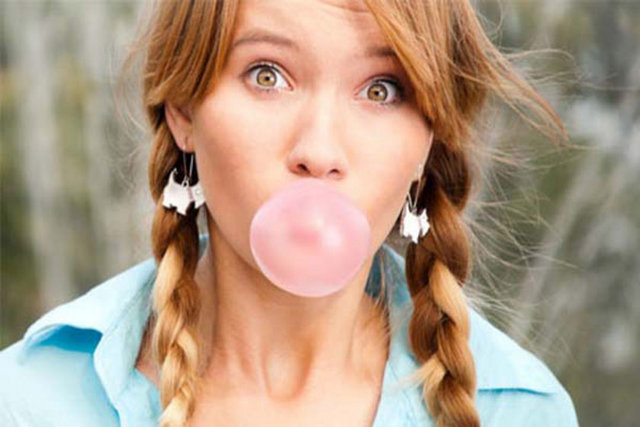 Öğünde daha az yemeye sebep olur: