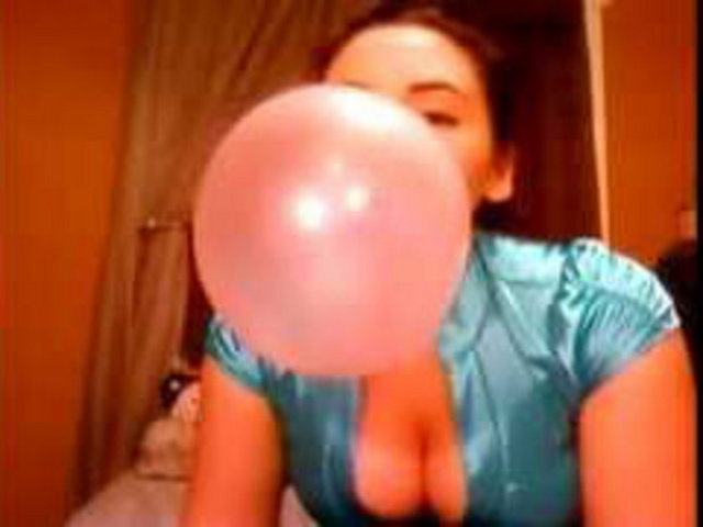 Çok yemek yediniz ya da kendinizi durduramıyorsunuz, hemen sakız çiğnemeye başlayabilirsiniz...