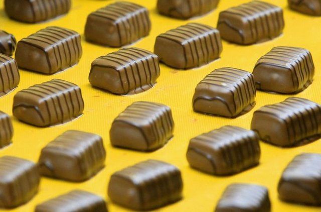 Kakao oranı yüksek (yüzde 70 ve üzeri), kaliteli siyah çikolata, nadir bulunan pek çok antioksidan içeriyor.