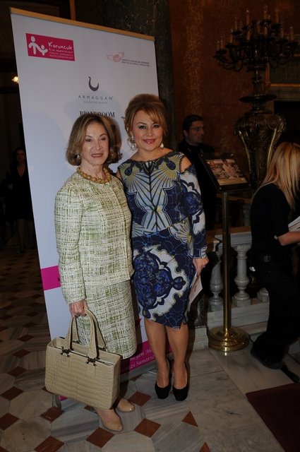 KATHY HAKKO, DEMET SABANCI ÇETİNDOĞAN 