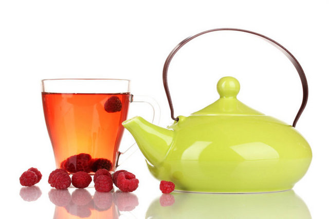 Andropoz ve isteksizlik çayı; -  1 litre su, -  2 poşet mate çayı, -  1 tatlı kaşığı öğütülmüş Kore kırmızı ginsengi, -  1 tatlı kaşığı zencefil, -  Yarım tatlı kaşığı öğütülmüş meyan kökü