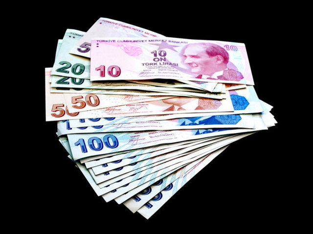 14- Sigara için harcadığınız parayı bir kenara ayırın ve ilk günden itibaren bu parayı kendinizi ödüllendirmek için kullanın.