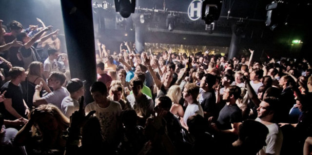 94 - Digital - Brighton - İngiltere