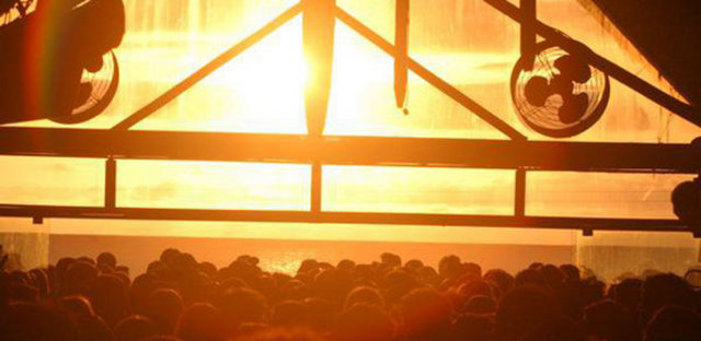 16 - Warung Beach Club - Brezilya