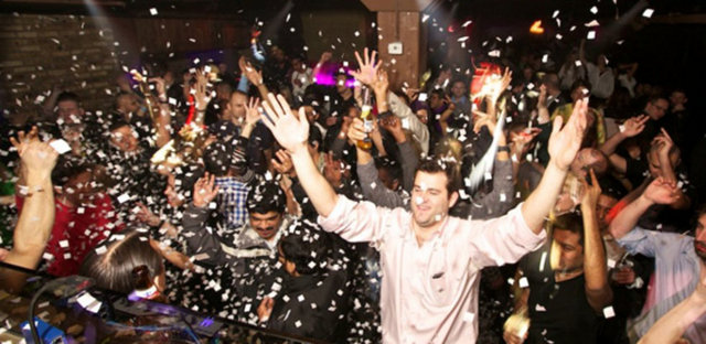 82 - Spybar - Chicago