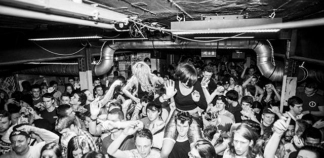 74 - The Garage - Leeds - İngiltere