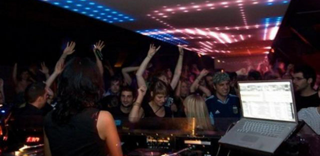 63 - Watergate - Berlin - Almanya