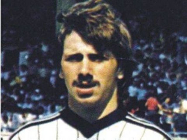 Metin Tekin - Sarı Fırtına