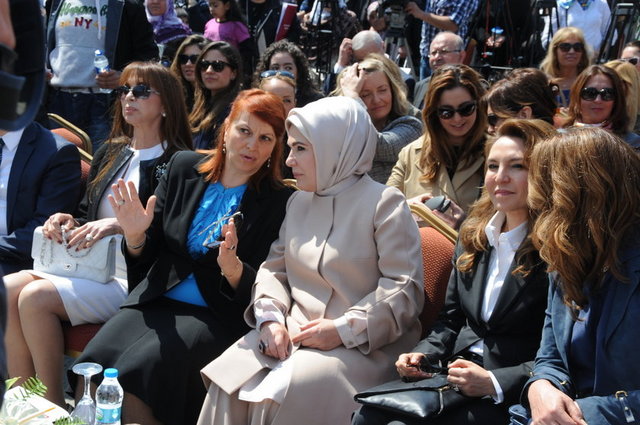 HEVES EKİNCİ, GÜL MUTLU, EMİNE ERDOĞAN, BEYHAN BAĞIŞ, NURTEN ÇAPKIN 