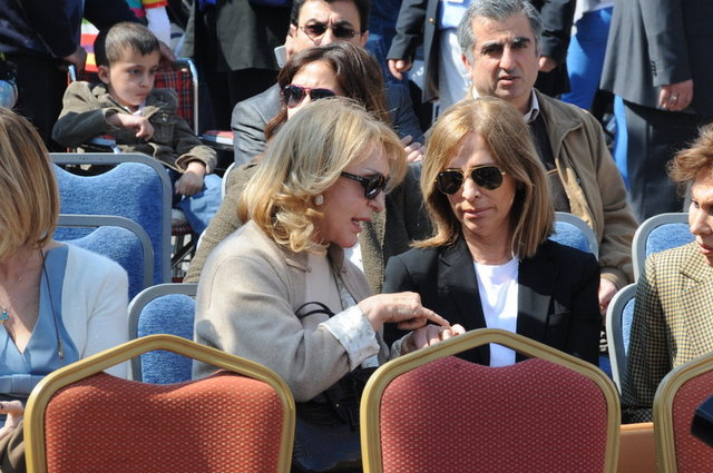 ÇİĞDEM SİMAVİ, ZEYNEP SEZER 
