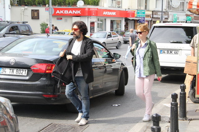 'ORTAKLIK BİTSİN' DEDİOkan Bayülgen-Şirin Ediger çifti evlilikleriyle birlikte iş ortaklıklarını da bitirdi. Şirin Ediger, evlendikten sonra 'Fakülte' adlı bir reklam ajansı kurmuştu.