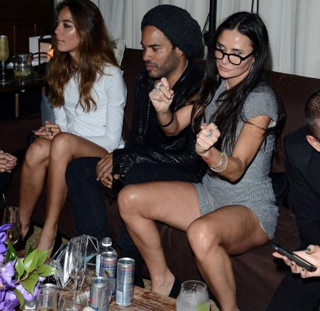 Lenny Kravitz ile birlikte gittiği partideki davranışları uzun süre konuşuldu.