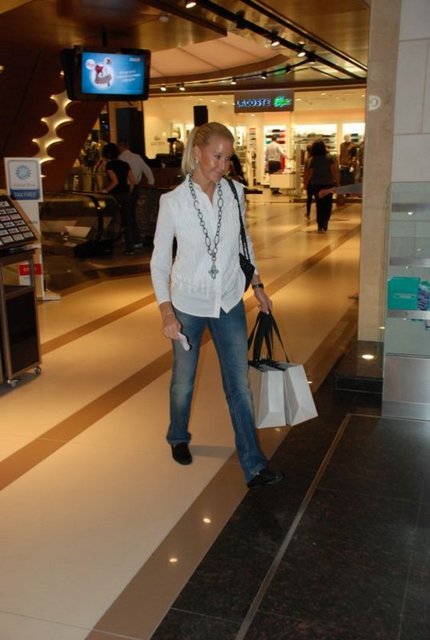 DIANA ŞAHENK