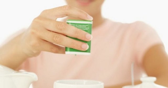 Yapay tatlandırıcı, renklendirici ve besin desteklerinden uzak durun.