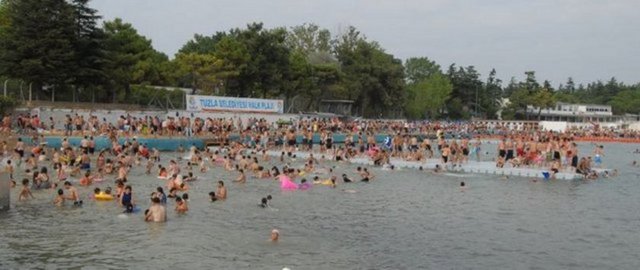 - Tuzla Belediyesi Halk Plajı