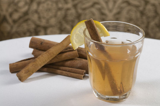 - Himalaya tuzu - - Tarçın