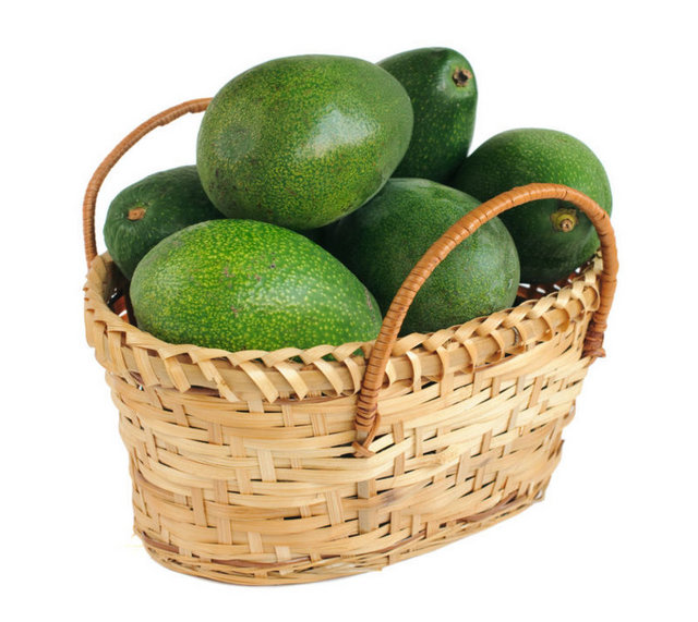 Bir avokado, limonla (mayonez veya başka sos kullanılmamalı).