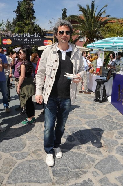 BERK EKŞİOĞLU