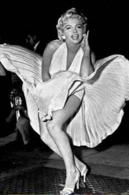 MARILYN MONROE - Hollywood'un efsanevi sarışınlarından Marilyn Monroe, ölümünün üzerinden yıllar geçmesine rağmen en çok taklit edilen ünlülerin başında geliyor -  -  -