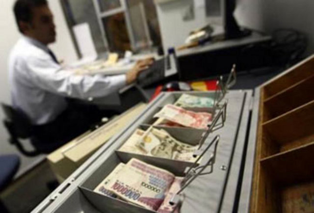 İkrazat: Arapça ikraz' dan türemiştir. İkraz; borç veya ödünç verme, vadesinde iade etmek ve faiz getirmek üzere, çoğunlukla şahıs veya maddi teminat karşılığında ödünç para verme anlamında.