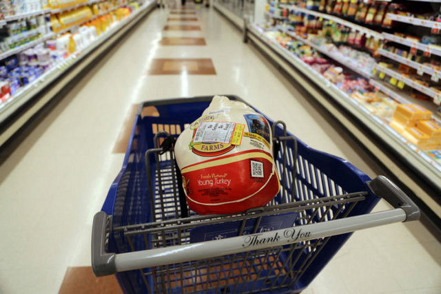 5. HİNDİ ETİ: Metabolizmayı hızlandırır, kas yapımında kullanılacak proteinleri içerir. 100 gram hindi etinde 120 kalori, 26 gram protein ve sadece 1 gram yağ vardır.