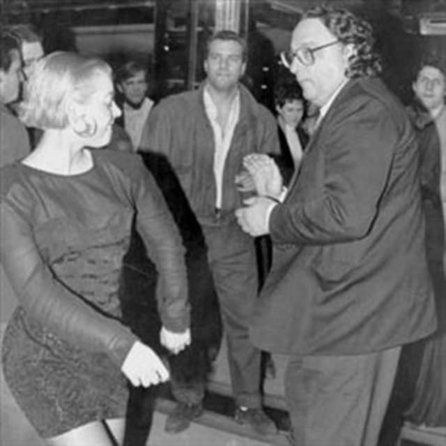 Türklerle dost ol, ama düşman olma. - Gianni de Michelis -  -  -  -