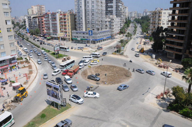 -  - ADANA -  - 6 Mayıs Pazartesi: Az bulutlu (17-31) 7 Mayıs Salı: Az bulutlu (16-31) 8 Mayıs Çarşamba: Az bulutlu (16-31) 9 Mayıs Perşembe: Parçalı bulutlu (18-30) 10 Mayıs CUma: Gökgürültülü Sağanak Yağışlı (13-28) -