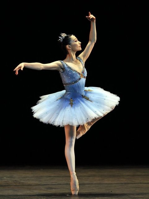 İşte Tamara Rojo gibi vücutlarının kendilerine göre en değerli yerlerini sigortalatan ünlüler: