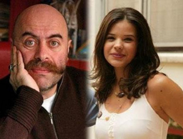 Seyven, Türk sinemasının adından çok söz ettiren yönetmenlerinden Ezel Akay'ın yeğeni.