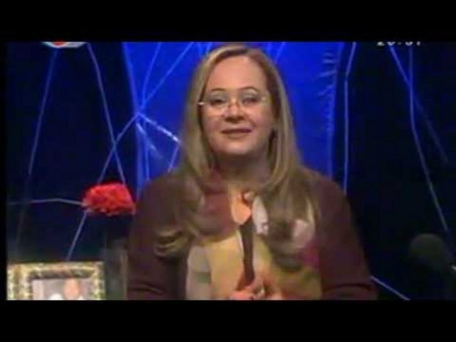 SEYNAN LEVENT- Eski bakanlardan İsmet Sezgin ve geçmiş yıllarda Trt 2 de Akşama Doğru programının yıllarca sunuculuğunu yapan kızı Seynan Levent...