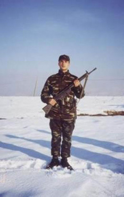 Tarkan askerliğini Malatya'da yaptı.