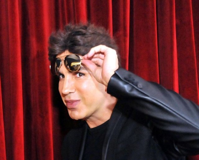 Onur Akay, bu sefer Morgül'ün 1987 yılında çavuş olarak askerliğini yaptığını iddia etti.