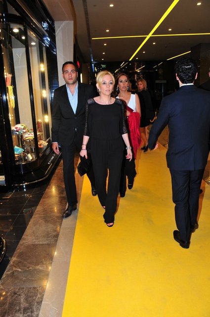 HANDE GAMGAM, MELİSA MUTLU
