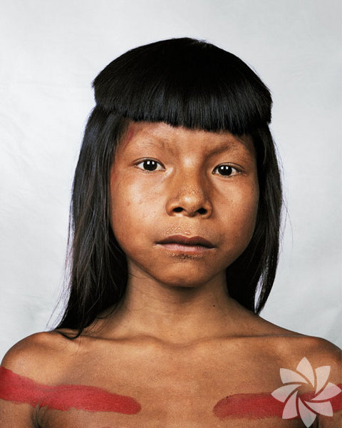 Ahkohxet 8 yaşında /  Amazonia, Brazilya