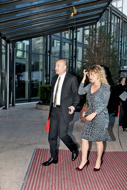 ŞÜKRÜ - EBRU KOÇOĞLU