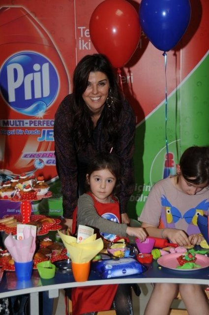 İPEK, MEYRA VAROL