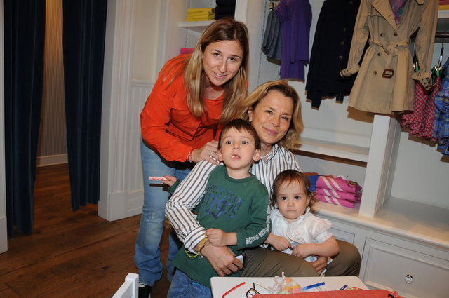 EBRU, GÜLSEREN, LEVENT, BURCU ÖZDEMİR 