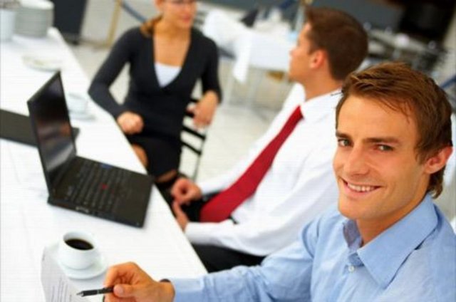 09. Satın Alma Görevlisi -  - Yıllık geliri: 58 bin 158 Dolar