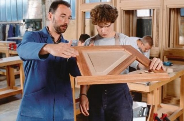 47. Marangoz -  - Yıllık geliri: 40 bin 188 Dolar