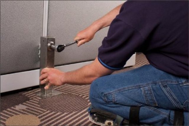 64. Halı ve Çini İşçiliği -  - Yıllık geliri: 37 bin 219 Dolar