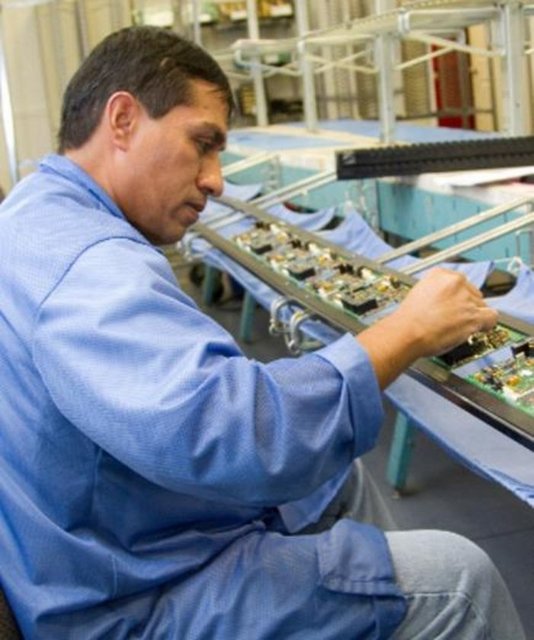 76. Montajcı (Elektrikli aletler, Mekanik alet Montajcısı) -  - Yıllık geliri: 30 bin 119 Dolar