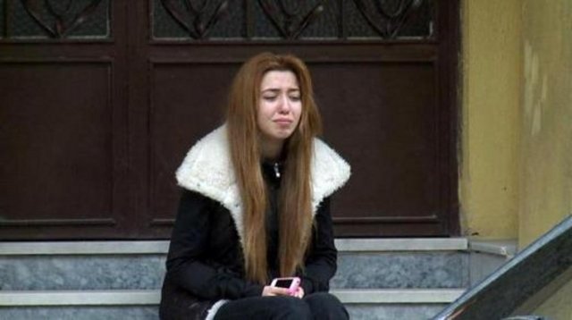 Cenaze namazı kılındı, helallik alındı. Ön sırada saf tutanlar arasında Burak Yıldırım'ın Babası Hikmet ve Ağabeyi Salih Yıldırım da yer aldı.  -