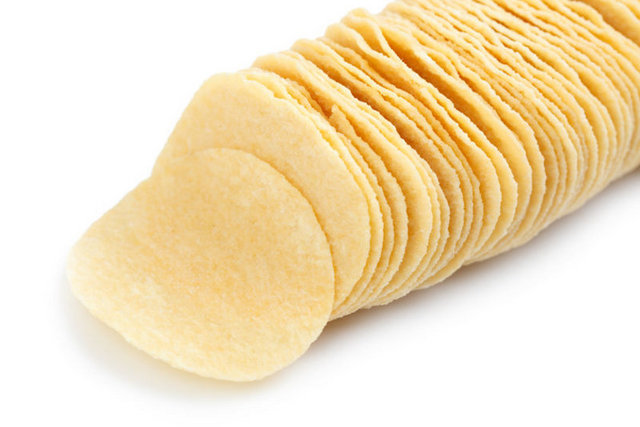 Cipsler: Bolca nişasta ve yağ içerdiklerinden vücutta yorgunluğa yol açarlar.