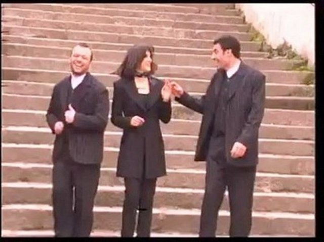 Aykut Hakan Ayşe - Çilli Bom