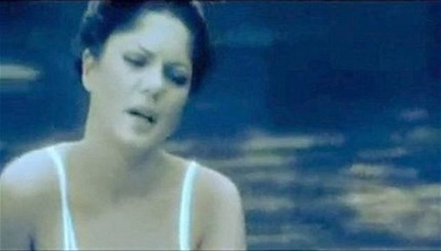 İzel - Kızımız Olacaktı