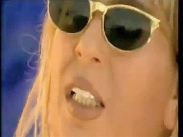 Zerrin Özer - Paşa Gönlüm