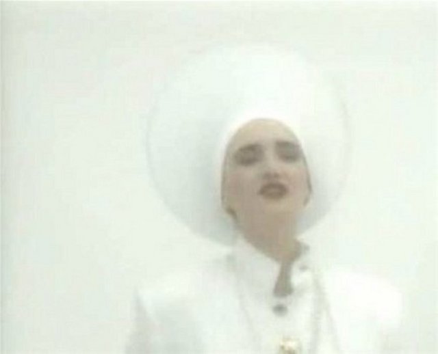 Seden Gürel - Bum Bum