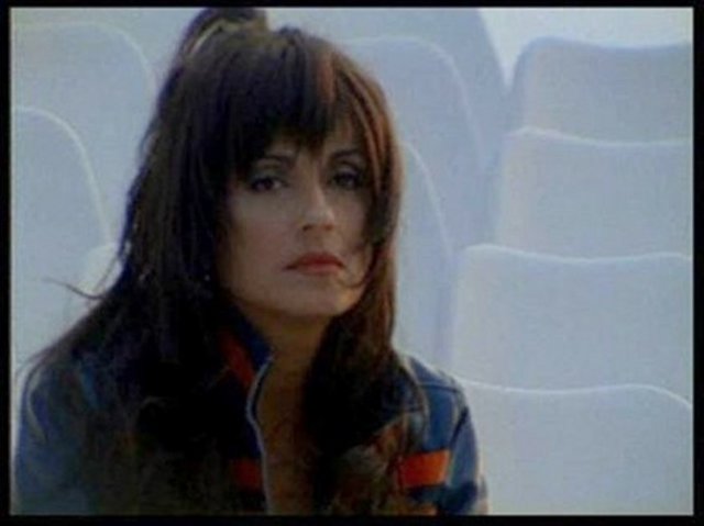 Ayşegül Aldinç - Beni Hatırla