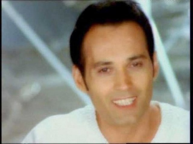 Zafer Peker - Sensiz Sabah Olmuyor